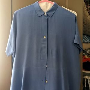 Everlane The Clean Silk Short Sleeve Square Shirt in French Blue size 0
